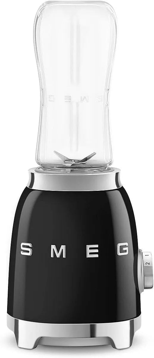 Smeg blender PBF00BLEU, 1 Bouteille de 600 ml Fournie, 2 Niveaux de Vitesse, puissance 300W, Blocage Moteur de Sécurité, Mini, Base Antidérapante